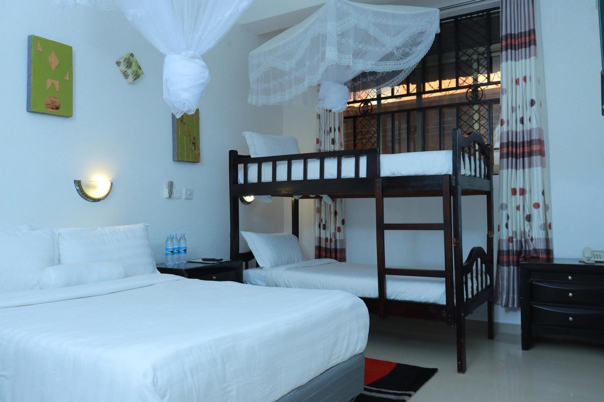 Mowicribs Hotel And Spa Εντέμπε Εξωτερικό φωτογραφία