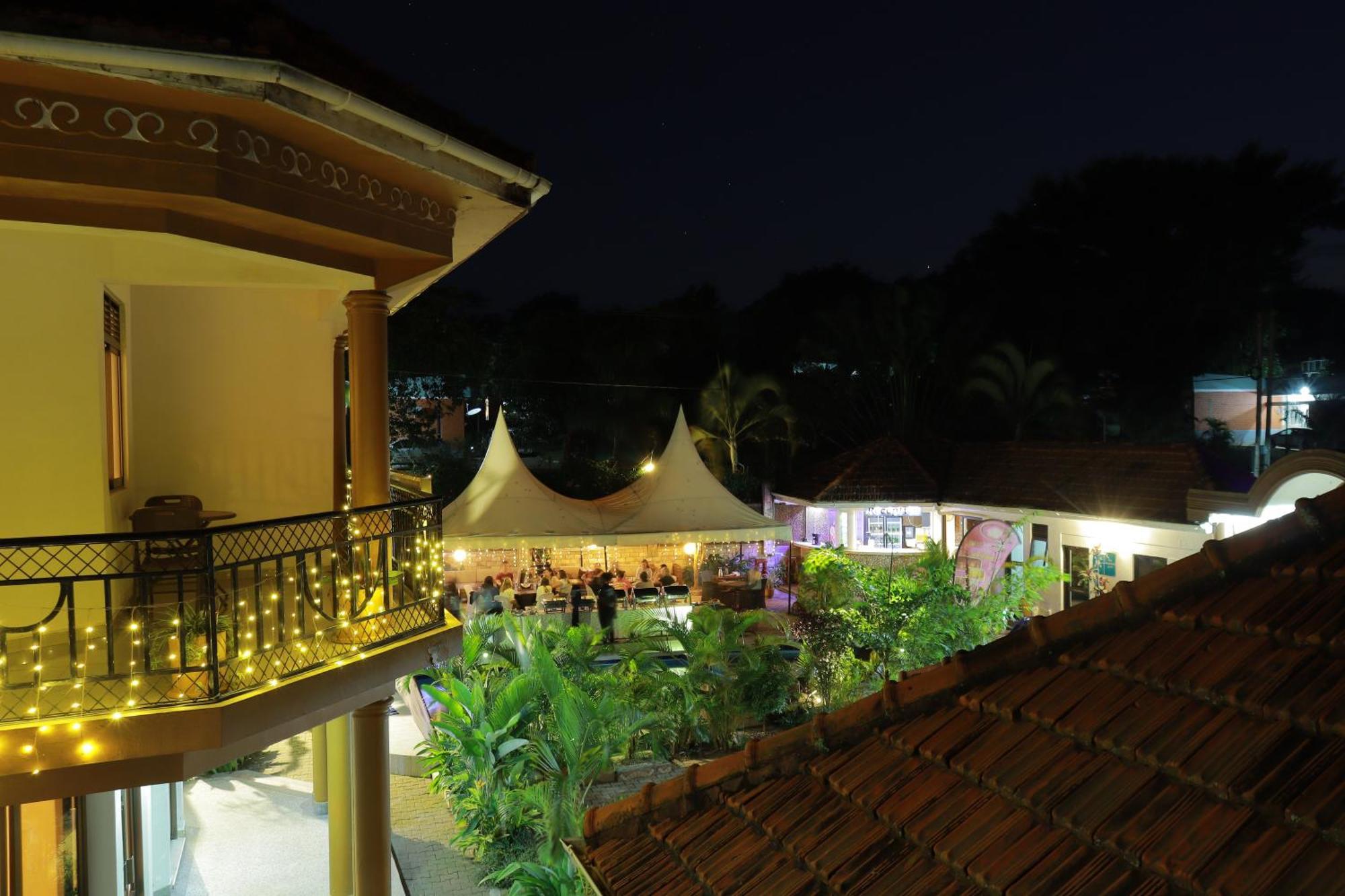 Mowicribs Hotel And Spa Εντέμπε Εξωτερικό φωτογραφία