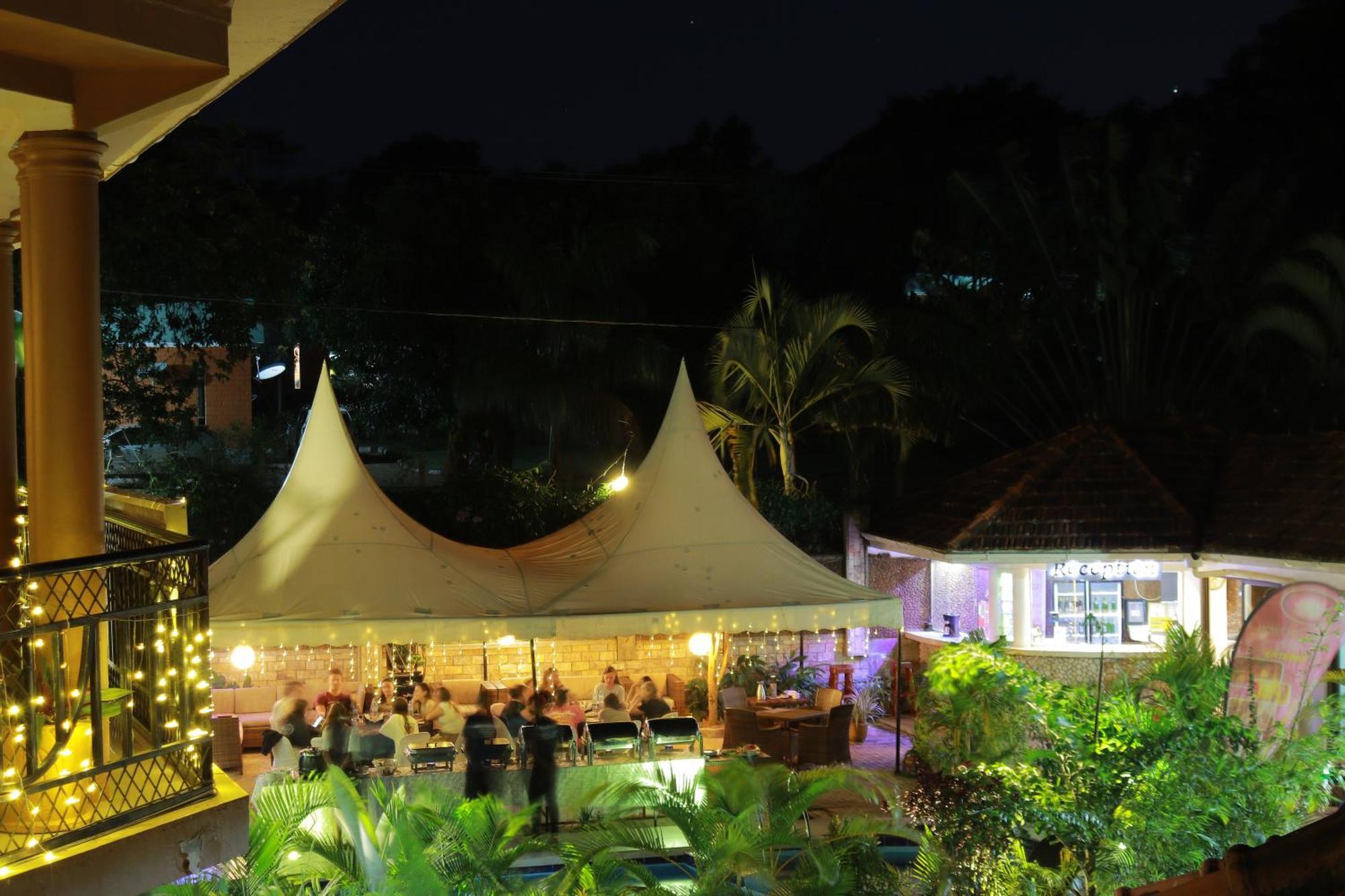 Mowicribs Hotel And Spa Εντέμπε Εξωτερικό φωτογραφία