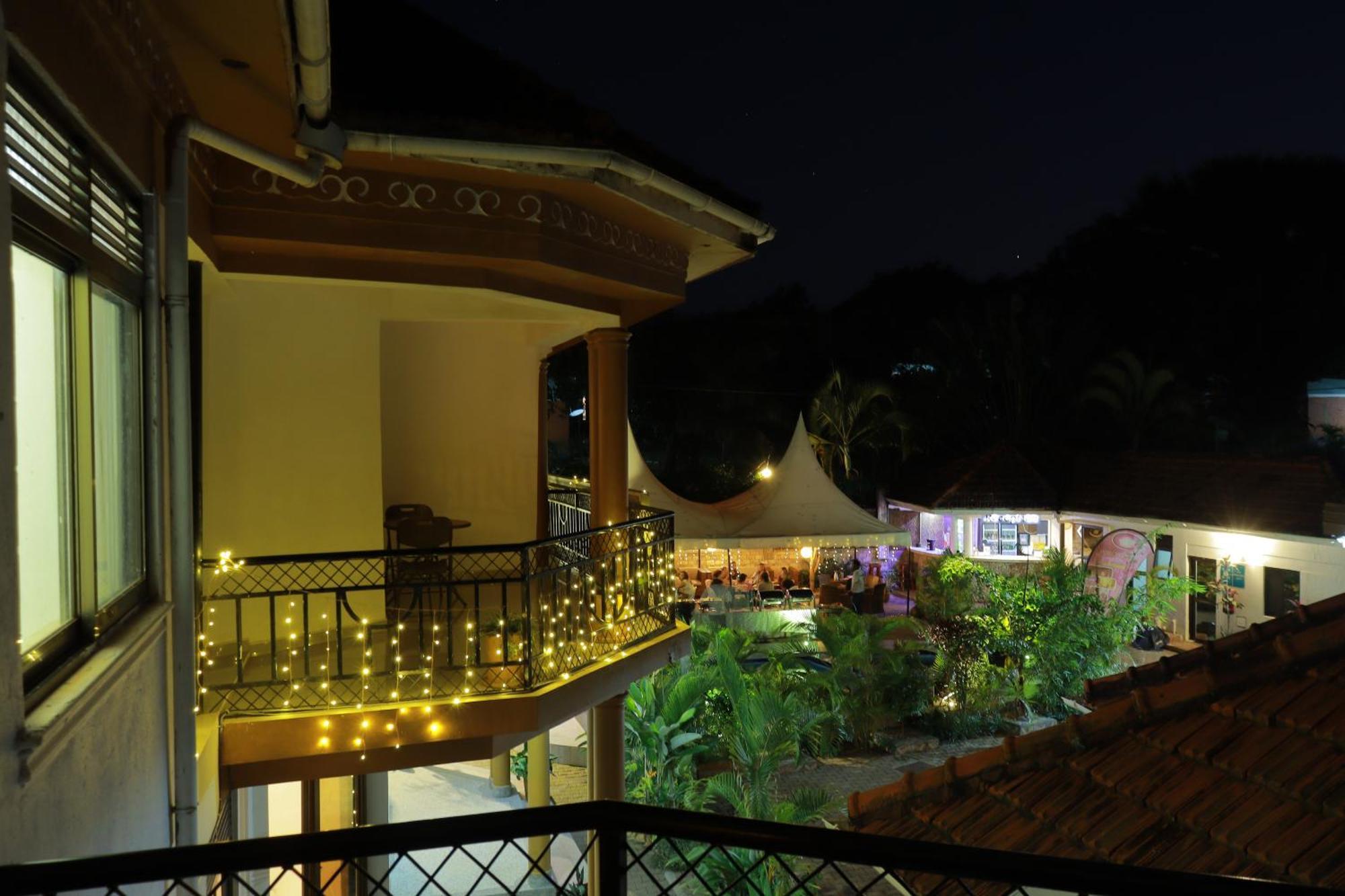 Mowicribs Hotel And Spa Εντέμπε Εξωτερικό φωτογραφία