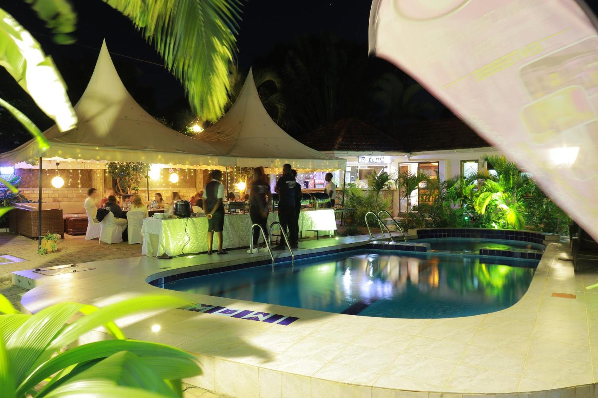 Mowicribs Hotel And Spa Εντέμπε Εξωτερικό φωτογραφία