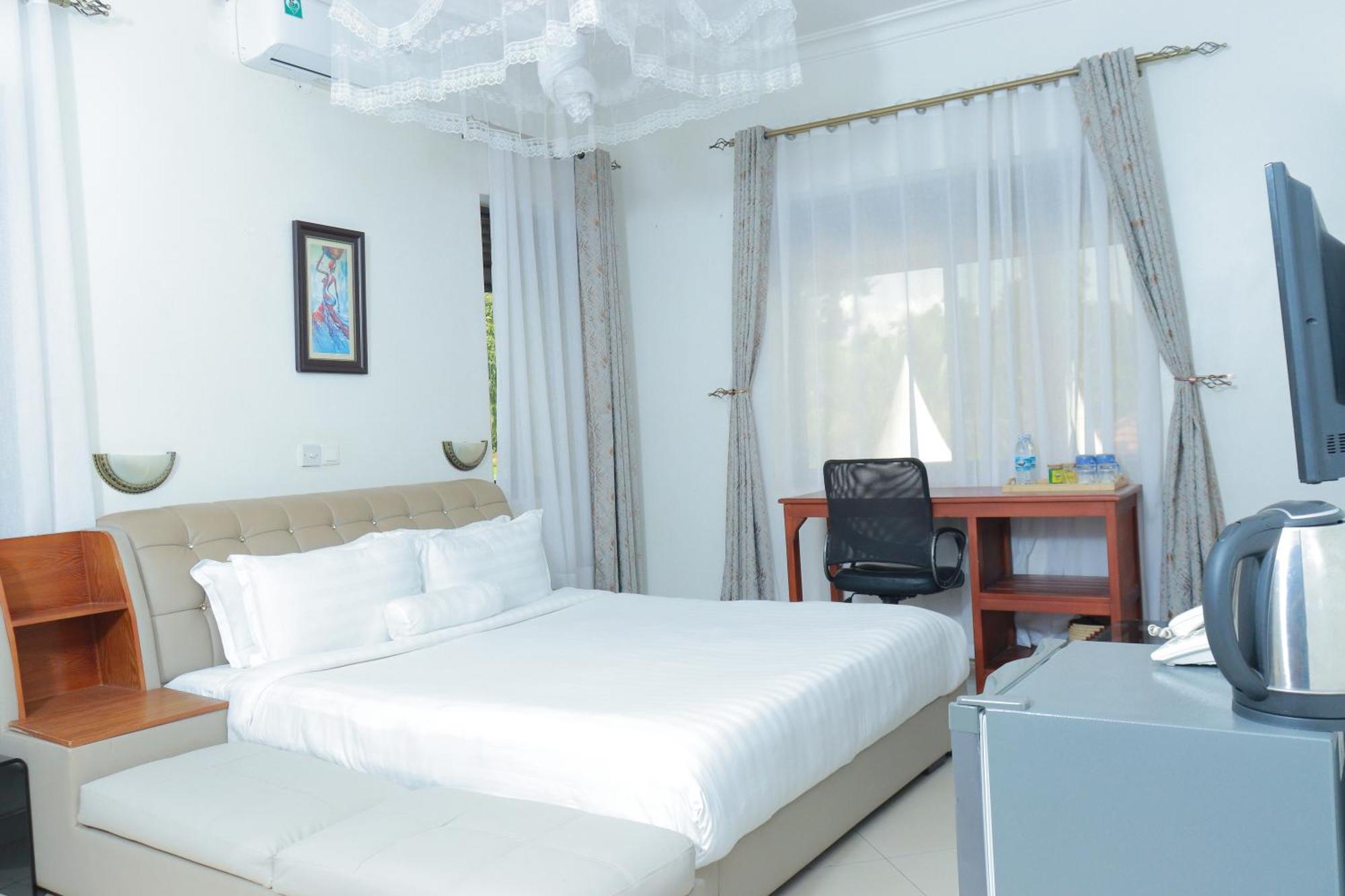 Mowicribs Hotel And Spa Εντέμπε Εξωτερικό φωτογραφία