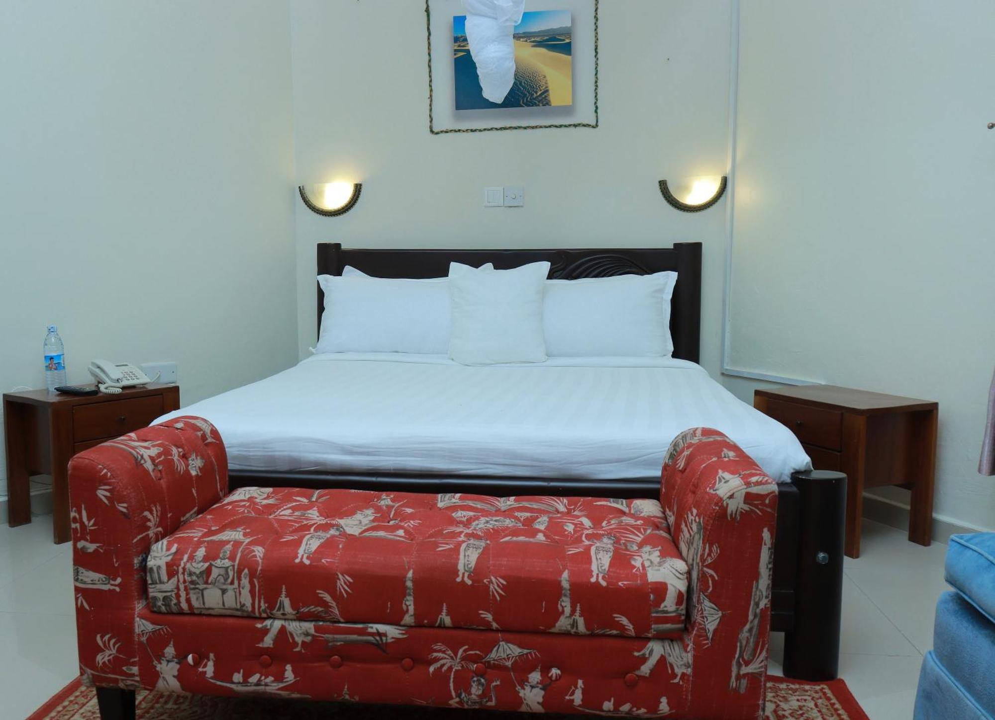 Mowicribs Hotel And Spa Εντέμπε Εξωτερικό φωτογραφία